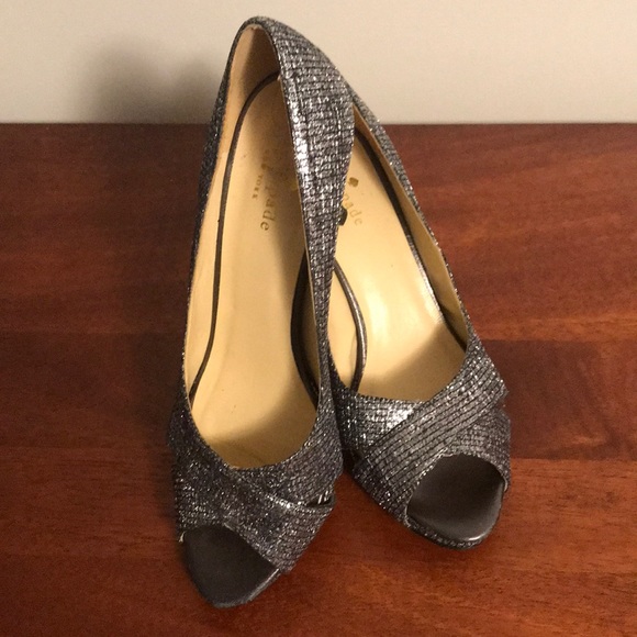 Kate Spade Pump - Picture 1 of 3